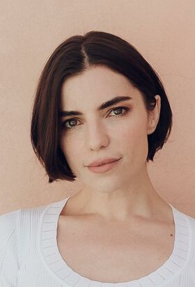 Angela Trimbur